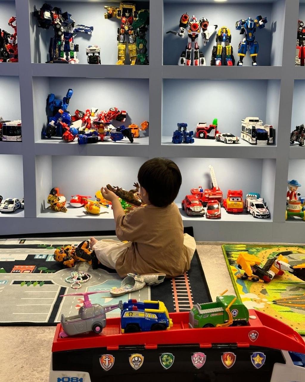 Kids and Toys